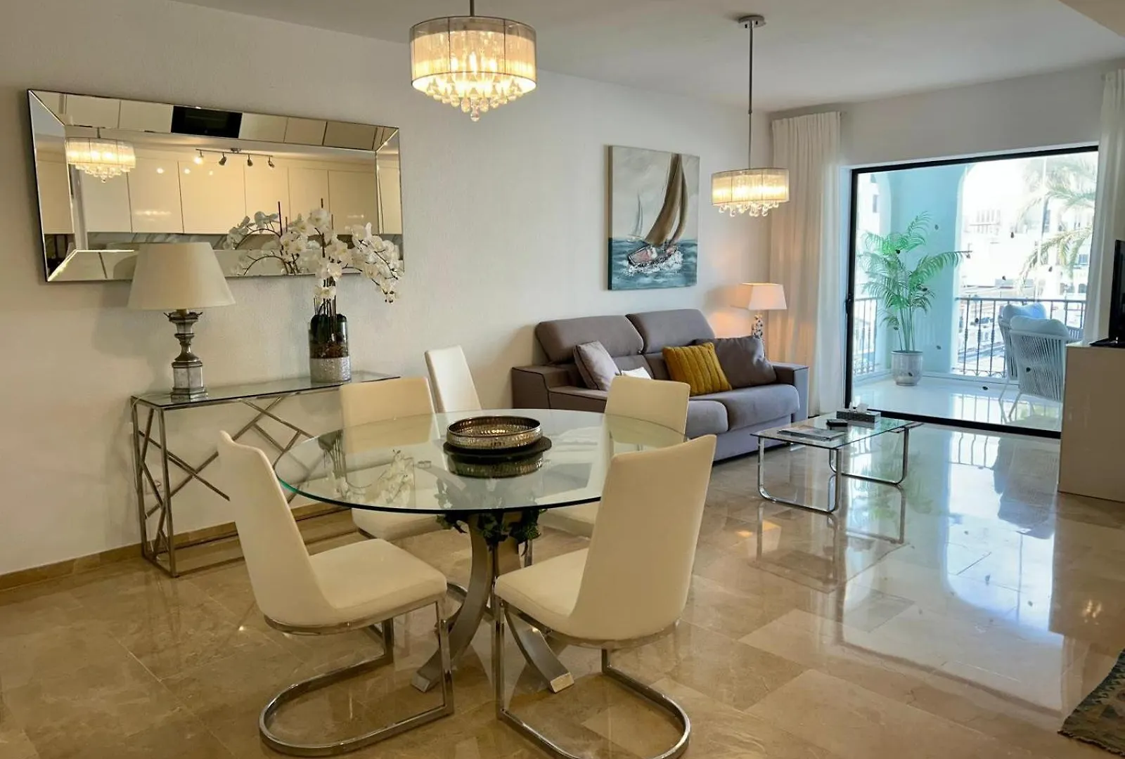 2252-Amazing Apt On Beach, Port View From Terrace! Manilva Apartment